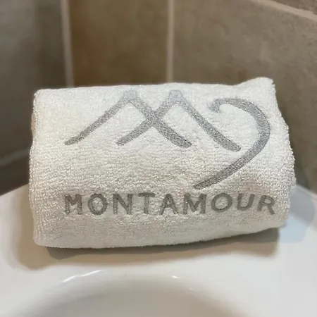 Les Trois Chaufatons - Chalets Boutiques, Propriétés Mont Amour
