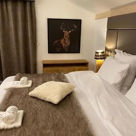 Les Trois Chaufatons - Chalets Boutiques, Propriétés Mont Amour Montriond