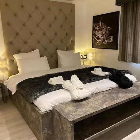 Les Trois Chaufatons - Chalets Boutiques, Propriétés Mont Amour Montriond