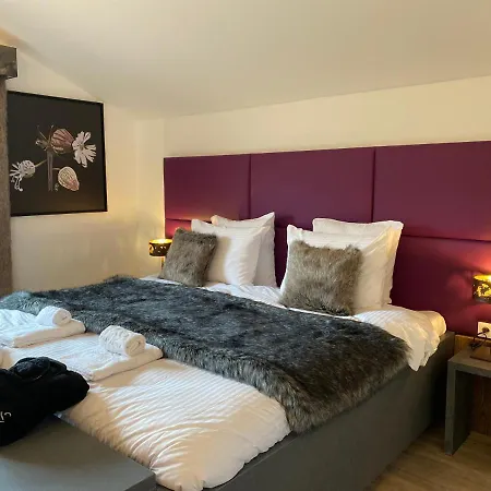 Les Trois Chaufatons - Chalets Boutiques, Propriétés Mont Amour Chalet
